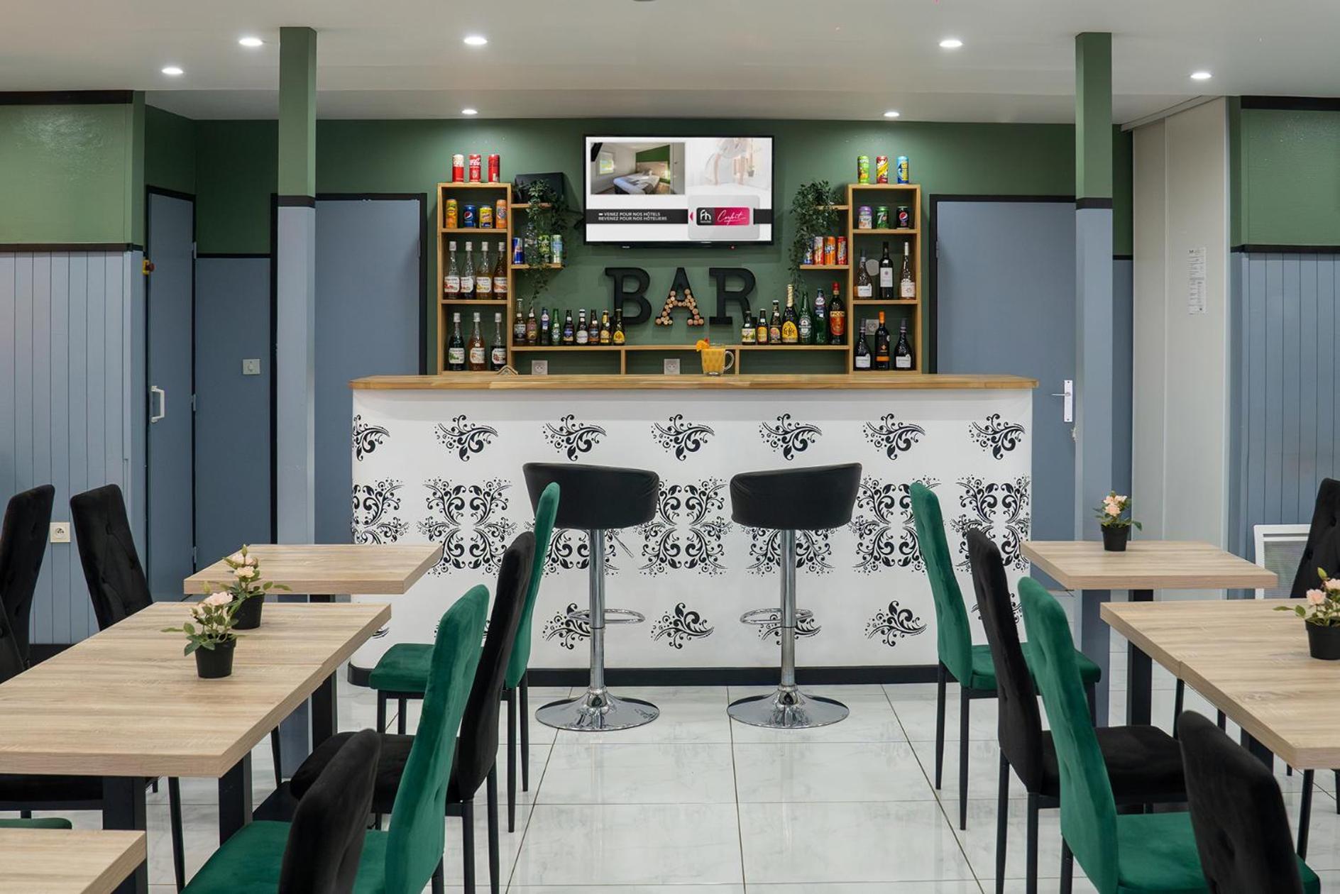 Fasthotel Le Mans Nord Fh Confort Saint-Saturnin  Kültér fotó